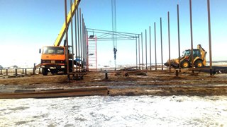 Аренда экскаватора погрузчика с ямобуром в Верхняя Пышма цена от 1574 руб